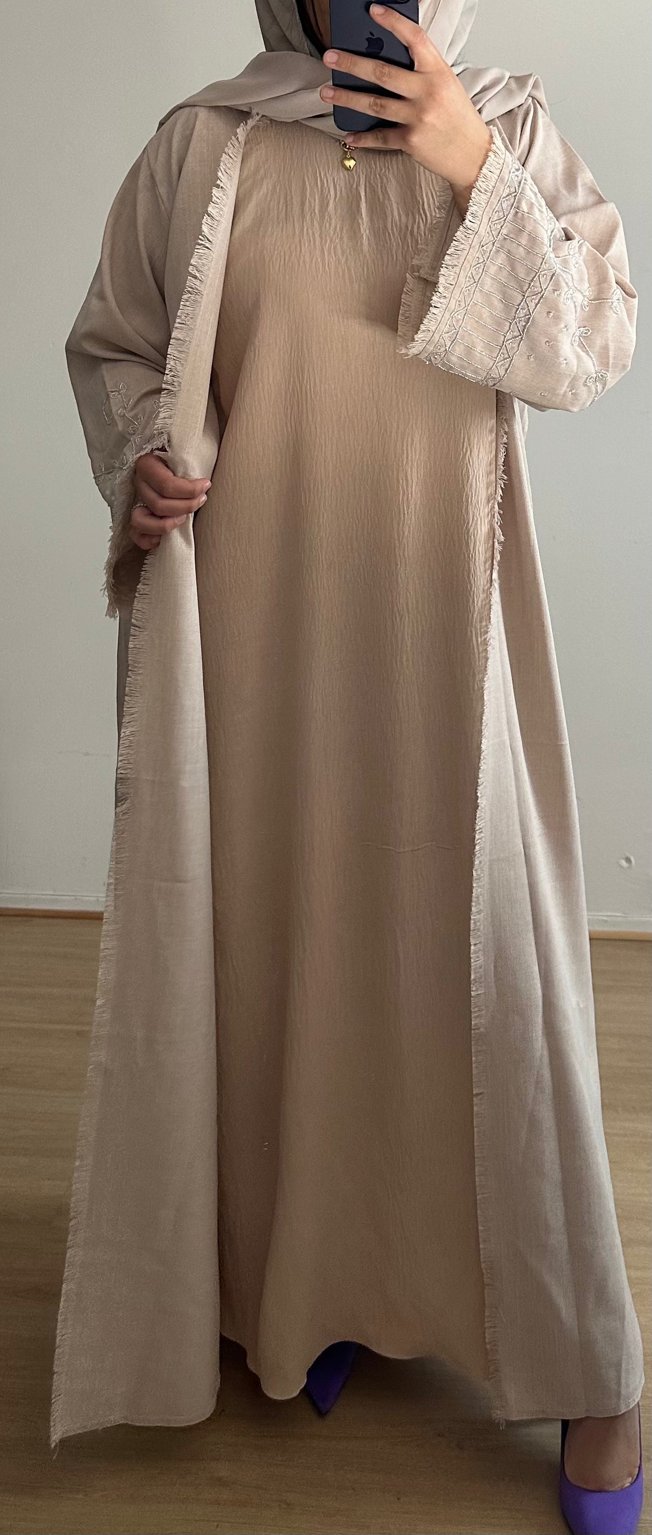 ABAYA ASMA